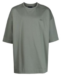 mintgrünes bedrucktes T-Shirt mit einem Rundhalsausschnitt von Juun.J