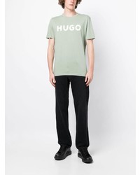 mintgrünes bedrucktes T-Shirt mit einem Rundhalsausschnitt von Hugo