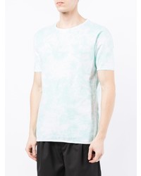 mintgrünes Camouflage T-Shirt mit einem Rundhalsausschnitt von Avant Toi