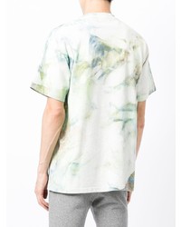 mintgrünes Mit Batikmuster T-Shirt mit einem Rundhalsausschnitt von John Elliott