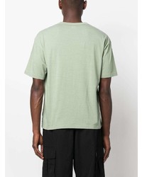 mintgrünes T-Shirt mit einem Rundhalsausschnitt von VISVIM