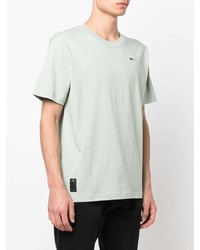 mintgrünes T-Shirt mit einem Rundhalsausschnitt von McQ