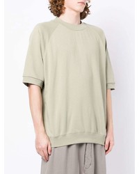 mintgrünes T-Shirt mit einem Rundhalsausschnitt von FEAR OF GOD ESSENTIALS