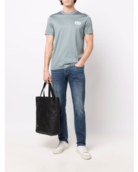 mintgrünes T-Shirt mit einem Rundhalsausschnitt von Emporio Armani