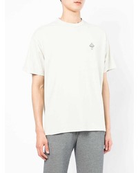 mintgrünes T-Shirt mit einem Rundhalsausschnitt von FIVE CM