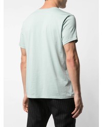 mintgrünes T-Shirt mit einem Rundhalsausschnitt von SAVE KHAKI UNITED