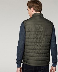 olivgrüne ärmellose Jacke von Bugatti