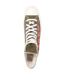 olivgrüne bedruckte hohe Sneakers von COMME DES GARÇONS PLAY X CONVERSE