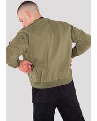 olivgrüne Bomberjacke von Alpha Industries