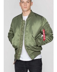 olivgrüne Bomberjacke von Alpha Industries