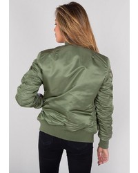 olivgrüne Bomberjacke von Alpha Industries