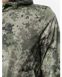 olivgrüne Camouflage Bomberjacke von Herno