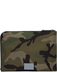 olivgrüne Camouflage Clutch Handtasche von Valentino