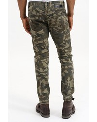 olivgrüne Camouflage enge Jeans von TRUEPRODIGY