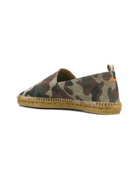 olivgrüne Camouflage Espadrilles von Castaner