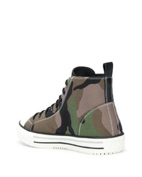 olivgrüne Camouflage hohe Sneakers von Valentino Garavani