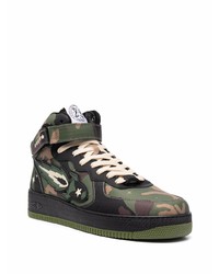 olivgrüne Camouflage hohe Sneakers von Enterprise Japan