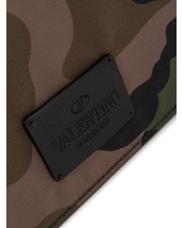 olivgrüne Camouflage Leder Clutch Handtasche von Valentino