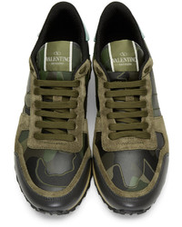 olivgrüne Camouflage Leder niedrige Sneakers von Valentino