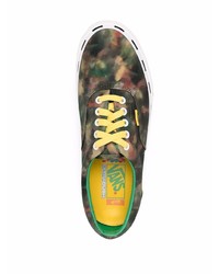 olivgrüne Camouflage niedrige Sneakers von Vans