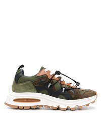 olivgrüne Camouflage niedrige Sneakers von DSQUARED2