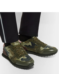 olivgrüne Camouflage niedrige Sneakers von Valentino