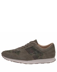 olivgrüne Camouflage niedrige Sneakers von UGG