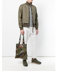 olivgrüne Camouflage Shopper Tasche aus Segeltuch von Valentino