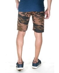olivgrüne Camouflage Shorts von FIOCEO