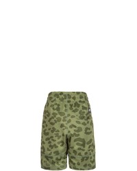 olivgrüne Camouflage Shorts von Nike SB