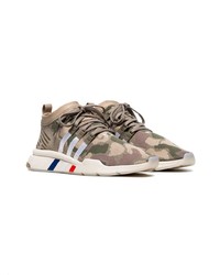 olivgrüne Camouflage Sportschuhe von adidas