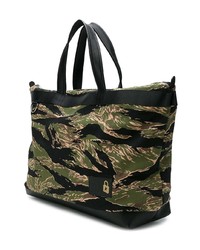 olivgrüne Camouflage Sporttasche von Golden Goose Deluxe Brand