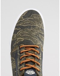 olivgrüne Camouflage Turnschuhe von Vans