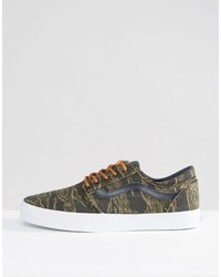 olivgrüne Camouflage Turnschuhe von Vans