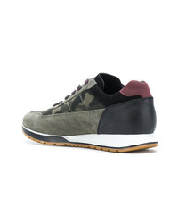 olivgrüne Camouflage Wildleder niedrige Sneakers von Hogan