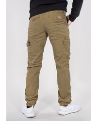 olivgrüne Cargohose von Alpha Industries