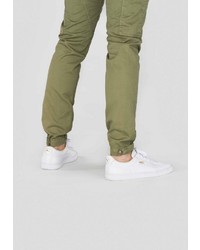 olivgrüne Cargohose von Alpha Industries