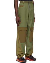 olivgrüne Cargohose von Spencer Badu