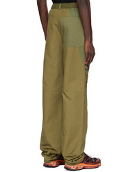 olivgrüne Cargohose von Spencer Badu