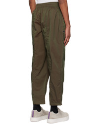 olivgrüne Cargohose von True Tribe