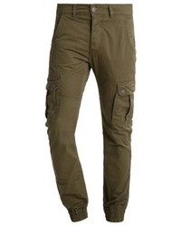 olivgrüne Cargohose von Solid