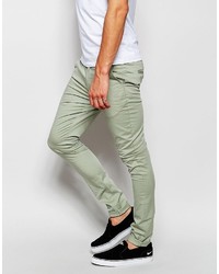 olivgrüne Chinohose von Asos