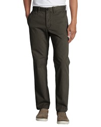 olivgrüne Chinohose von Eddie Bauer