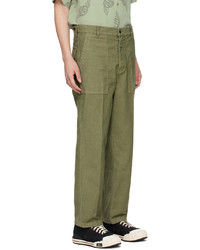 olivgrüne Chinohose von VISVIM