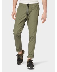 olivgrüne Chinohose von Tom Tailor Denim