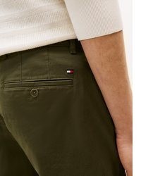 olivgrüne Chinohose von Tommy Hilfiger