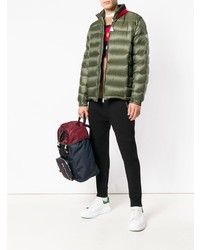 olivgrüne Daunenjacke von Moncler