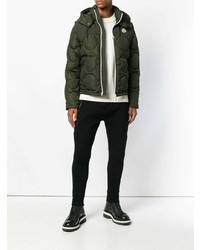 olivgrüne Daunenjacke von Moncler