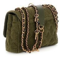 olivgrüne gesteppte Taschen von GUESS