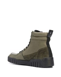 olivgrüne hohe Sneakers aus Leder von Diesel